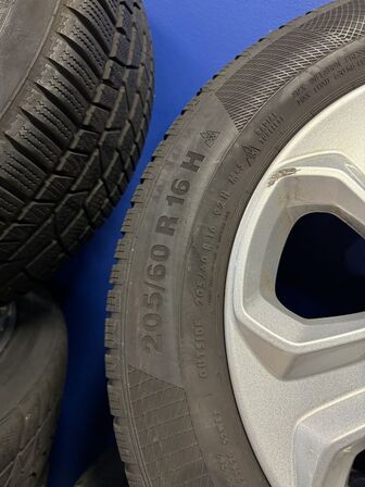 4 stk. Ford Alufælge 16" med Contiental 205/60R16 Vinterdæk