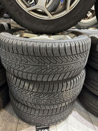 4 stk. Ford Alufælge 16" med Goodyear 215/55R16 dæk