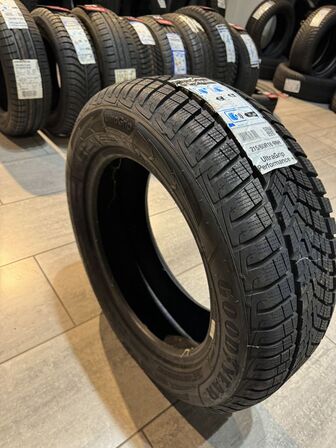 1 stk. Goodyear UltraGrip Performance + 215/60 R16 99H XL