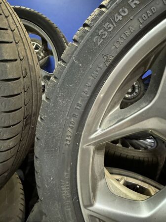 4 stk. Ford Alufælge 18" med Contiental 235/40R18 dæk