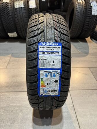 1 stk. Toyo Snowprox S943 175/55 R15 77T Vinterdæk