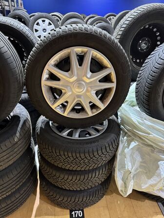 4 stk. Stålfælge 15" med Goodyear 195/60R15 dæk