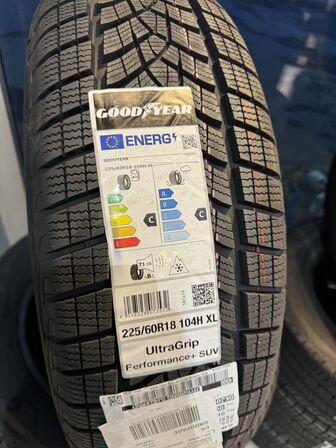 4 stk. Goodyear UltraGrip Performance + SUV 225/60 R18 104H XL Vinterdæk