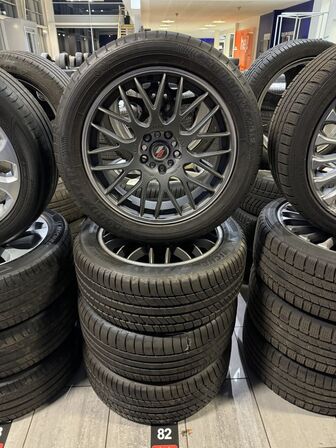 4 stk. Lenzo Alufælge 17" med Goodyear 225/50R18 dæk