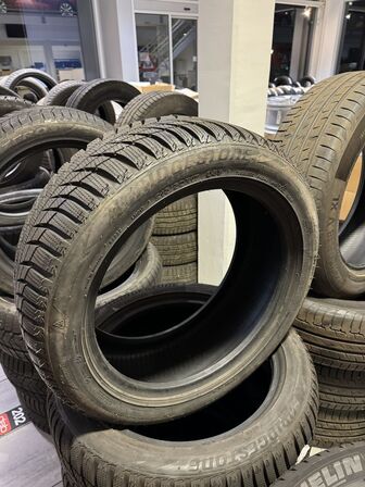 4 stk. Vinterdæk Bridgestone 215/50R17