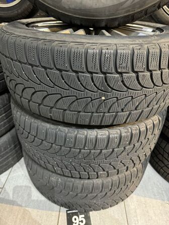 4 stk. Ford Alufælge 17" med Bridgestone 235/55R17 vinterdæk