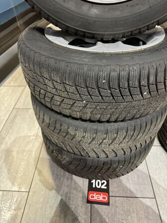 4 stk. Stålfælge 16" med Bridgestone 205/60R16 dæk