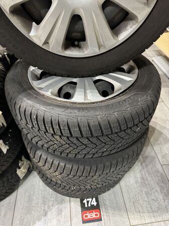 4 stk. Stålfælge 16" med Goodyear 215/55R16 vinterdæk