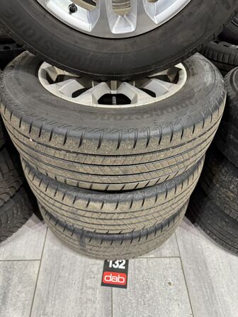 4 stk. Ford Alufælge 17" med Bridgestone 225/65R17 dæk