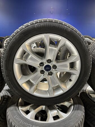 4 stk. Ford Alufælge 18" med Contiental 235/50R18 Vinterdæk