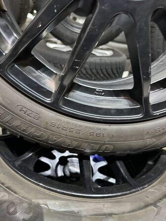 4 stk. Alutec Alufælge 16" med Goodyear 195/55R16 dæk