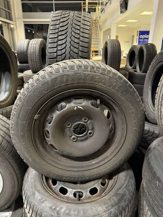 4 stk. Stålfælge 14" med Goodyear 175/65R14 dæk