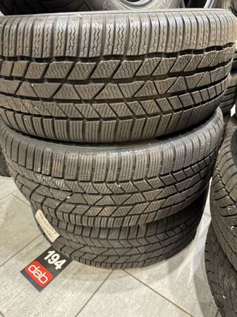 4 stk. Vinterdæk Contiental 235/55R17 