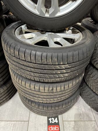 4 stk. Ford Alufælge 17" med Goodyear 225/50R17 dæk