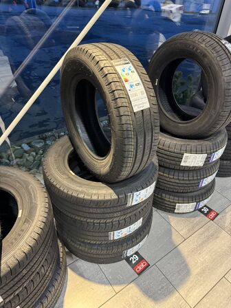 4 stk. Goodyear EfficientGrip Cargo 215/65 R16C 106/104H