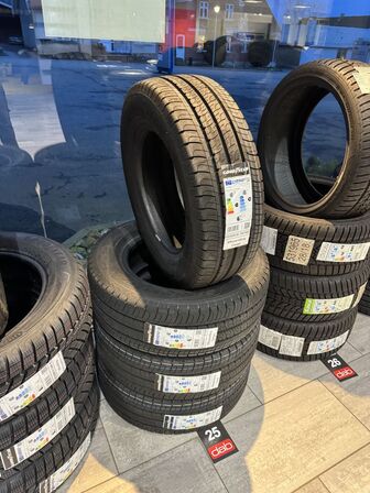 4 stk. Goodyear EfficientGrip Cargo 215/65 R15C 104/102T 