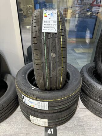 3 stk. Goodyear Efficientgrip Performance 195/55 R16 87H