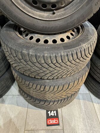 4 stk. Stålfælge 16" med Contiental 205/55R16 Vinterdæk