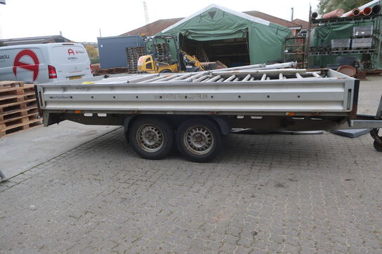 Trailer HUMBAUR HT25 uden indhold