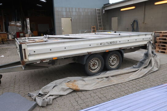 Trailer HUMBAUR HT25 uden indhold