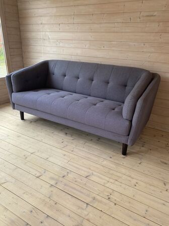 Sofa (læs beskrivelse før du byder)