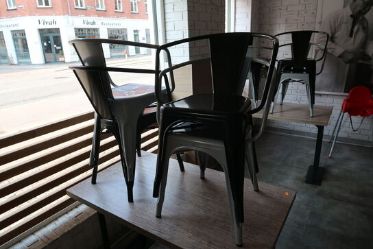 4 stk. borde med 14 stk. stole