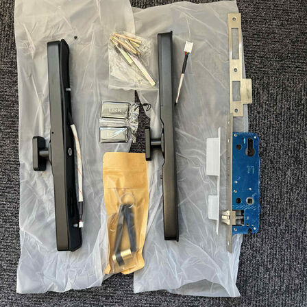 2 stk. Smart Lock Titan Premium ZC11