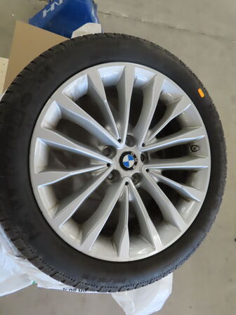 BMW fælge med MICHELIN vinterdæk til BMW 5-Serie