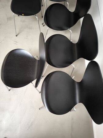 6 stk. spisebordsstole FRITZ HANSEN AJ 3107