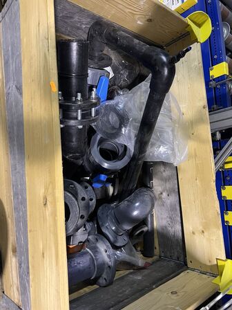 Palle med fittings m.m.