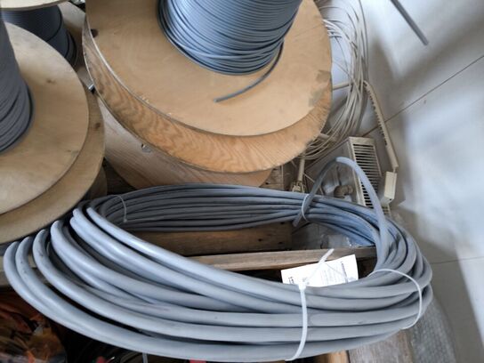 Palle med kabel