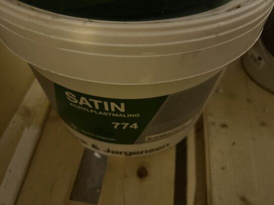 Palle med maling