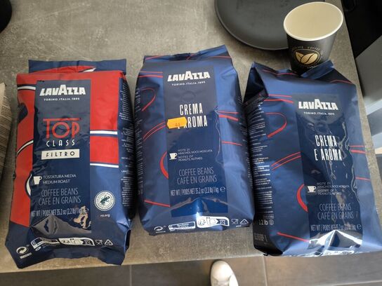 3 kg. Kaffe LAVAZZA
