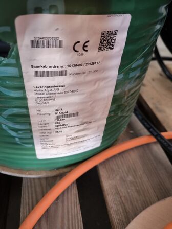 Palle med kabel