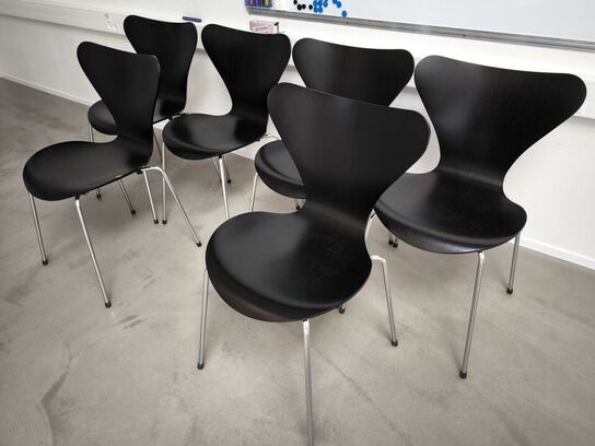 6 stk. spisebordsstole FRITZ HANSEN AJ 3107
