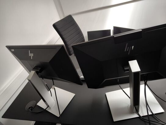 2 stk. computerskærme HP 24" 
