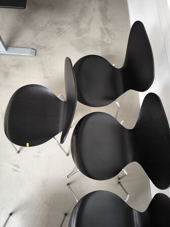 6 stk. spisebordsstole FRITZ HANSEN AJ 3107
