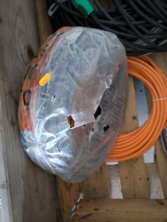 Palle med kabel