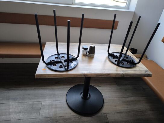 3 stk. cafeborde med 6 skamler