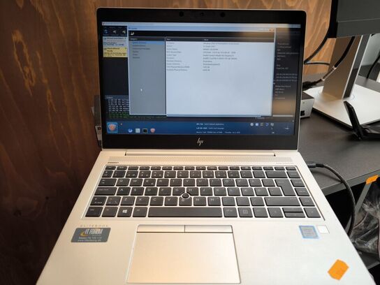 HP Elitebook  i5-8265U 8gb 240gb