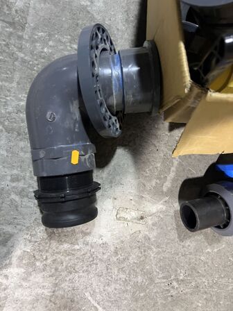 Palle med fittings m.m.
