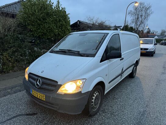 Varebil, MERCEDES-BENZ VITO 110 CDI Kassevogn Lang