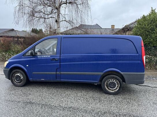 Varebil, MERCEDES-BENZ VITO 110 CDI Kassevogn Lang