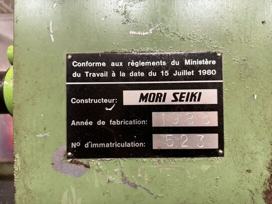 Mori Seiki MV-35-40  -  MACHINING CENTER VMC