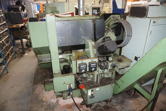 Okuma LB15  -  CNC LATHE