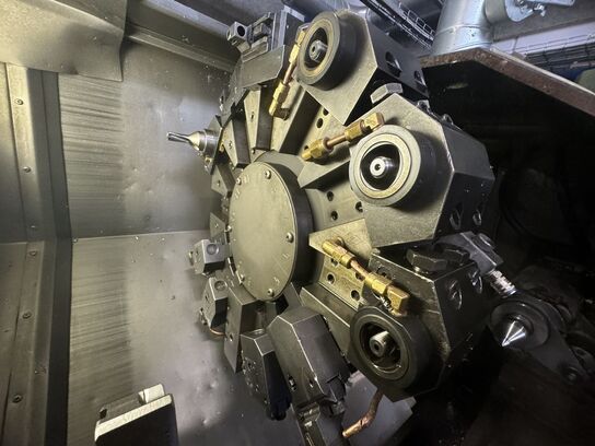 Okuma LB15  -  CNC LATHE