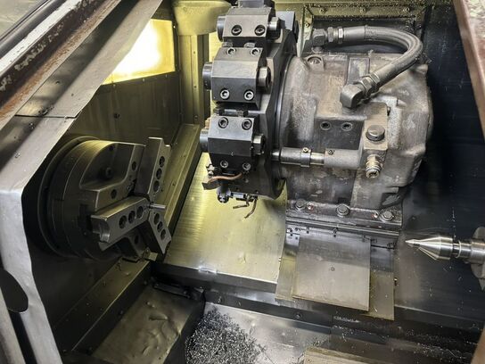 Okuma LB15  -  CNC LATHE