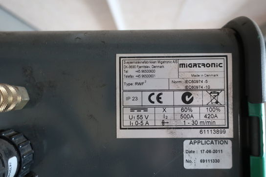 Robotarm FANUC Robot ARC Mate 100iC med dertilhørende styring