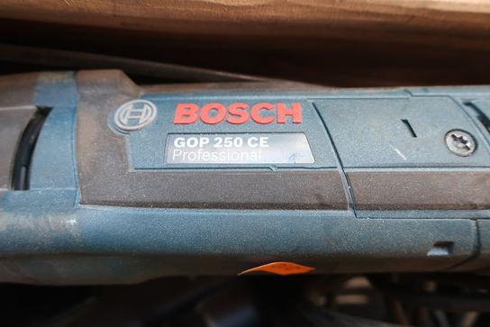 Multicutter BOSCH GP 250 CE