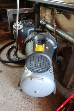 Kompressor TAGRED Professional TA361